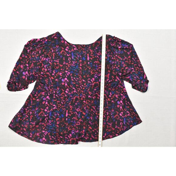 Torrid Plus Size 4 Peplum Blouse Top Black Pink Blue Animal Print - Picture 4 of 8